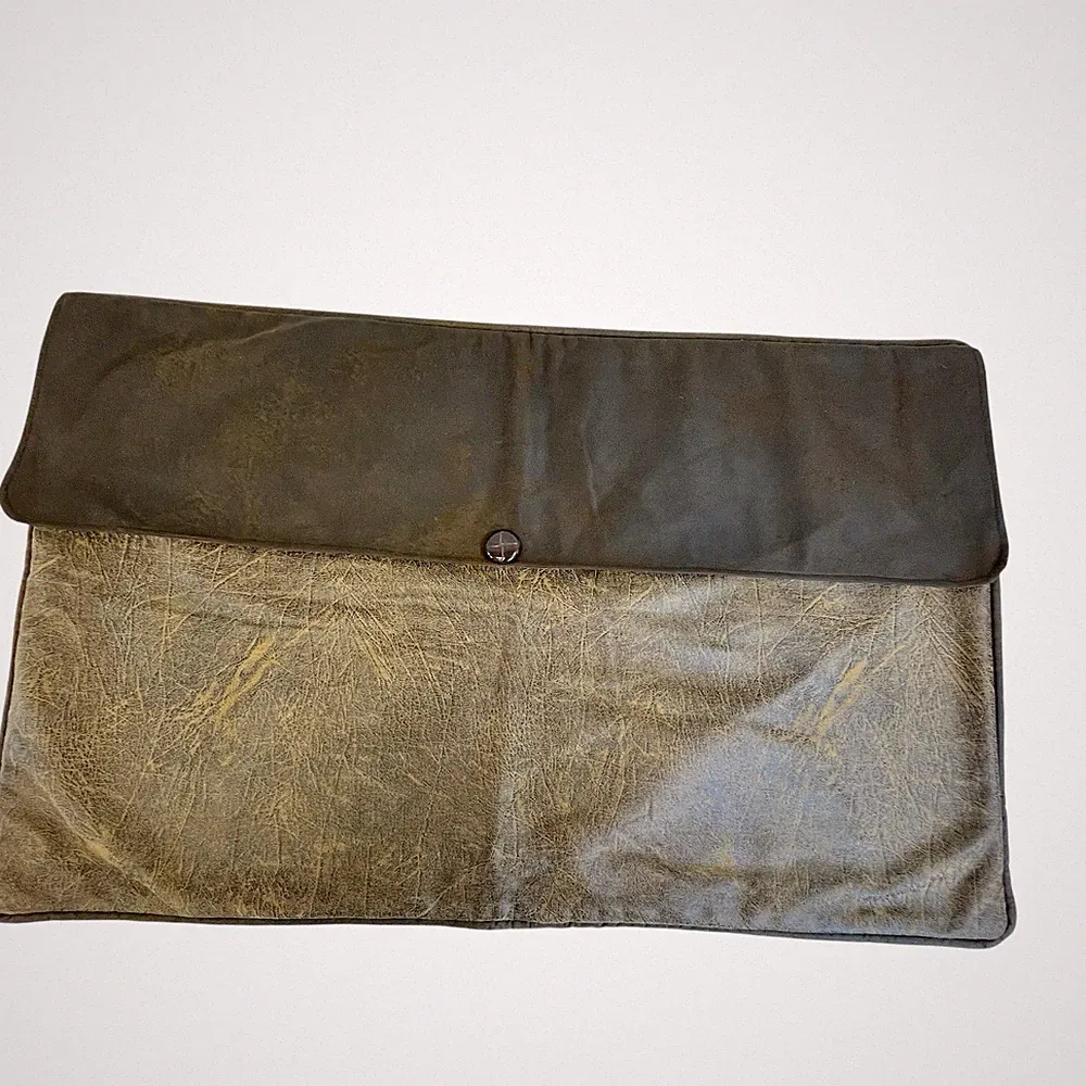 2 HiEnd Accents Lodge King Pillow Shams Rustic Cabin Faux Leather Suede. Button